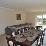 Daniela Ii Apartment